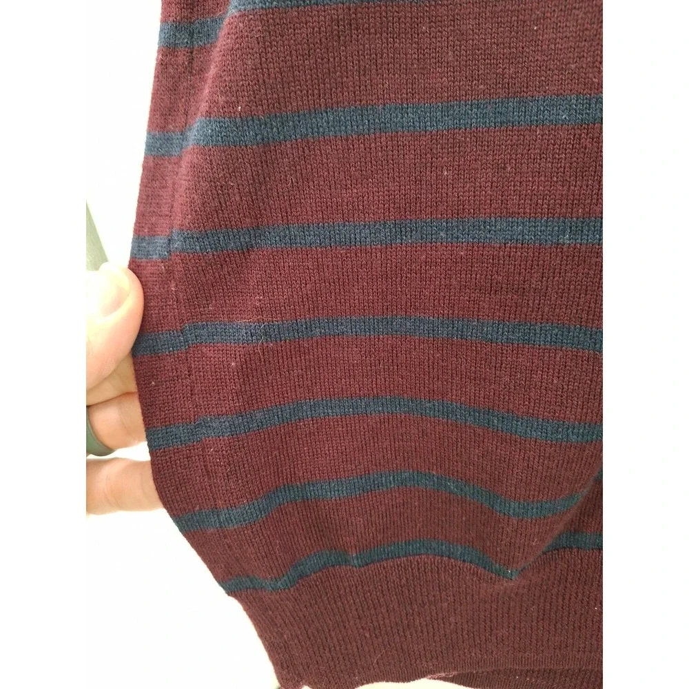 J.Crew Mens 100%Merino Wool V‎ Neck Large Sweater
